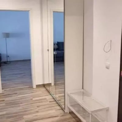 Location longue durée d’un appartement de 2 pièces, 56 m², secteur 6, Bucarest, Roumanie