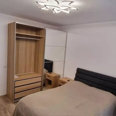 Location longue durée d’un appartement de 2 pièces, 56 m², secteur 6, Bucarest, Roumanie
