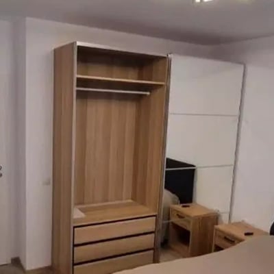 Location longue durée d’un appartement de 2 pièces, 56 m², secteur 6, Bucarest, Roumanie