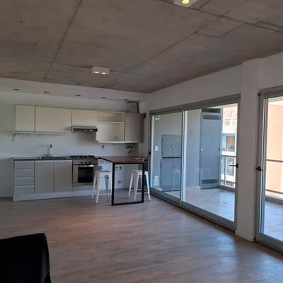 Alquiler de amplio y luminoso apartamento, Buenos Aires, Argentina