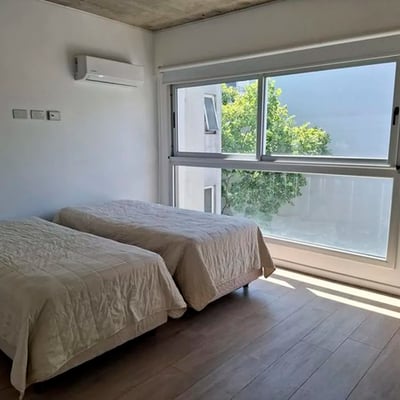 Alquiler de amplio y luminoso apartamento, Buenos Aires, Argentina