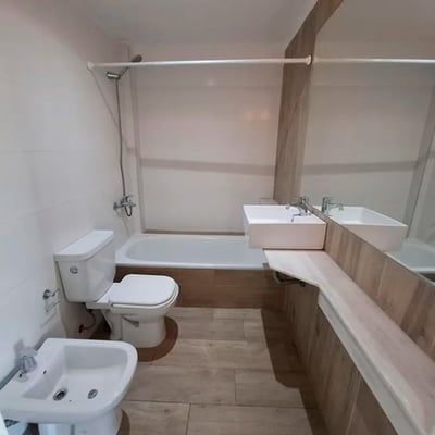 Alquiler de amplio y luminoso apartamento, Buenos Aires, Argentina