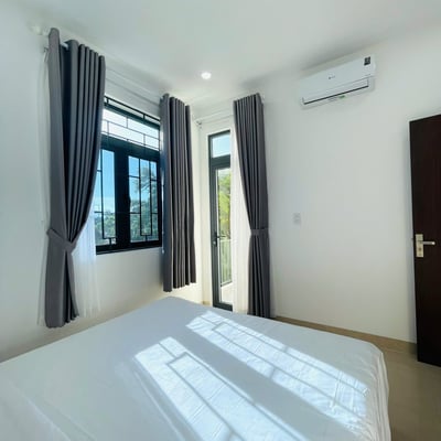 Vermietung einer neuen, möblierten Wohnung mit Flussblick, Da Nang, Vietnam