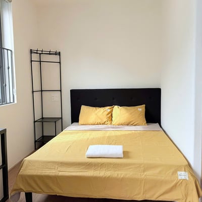 Rent a bright, furnished studio near the beach, Da Nang, Vietnam