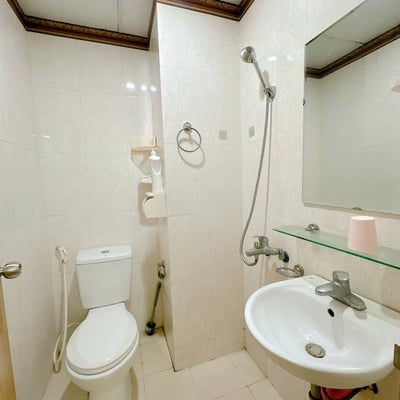 Rent a bright, furnished apartment near the beach, Da Nang, Vietnam