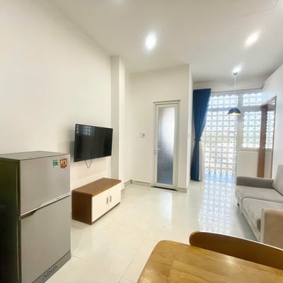 Rent of a comfortable, bright 2-bedroom apartment near the beach, Da Nang, Vietnam