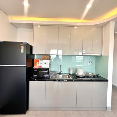 Rent of a modern, spacious 2-bedroom apartment near the beach, Da Nang, Vietnam