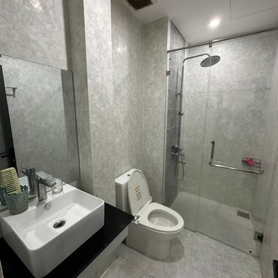 Rent a cozy, furnished studio near the beach, Da Nang, Vietnam
