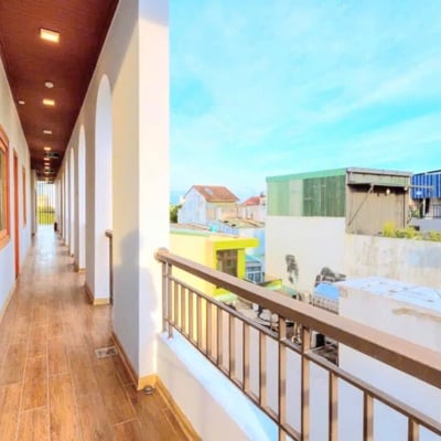Rent a stylish, furnished apartment near the beach, Son Tra, Da Nang, Vietnam