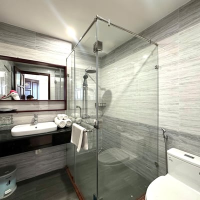 Rent a modern, furnished apartment near the beach, Ngu Hanh Son, Da Nang, Vietnam