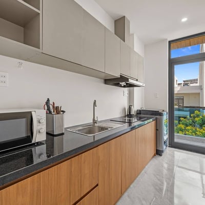 Rent a bright, furnished apartment near the beach, Ngu Hanh Son, Da Nang, Vietnam