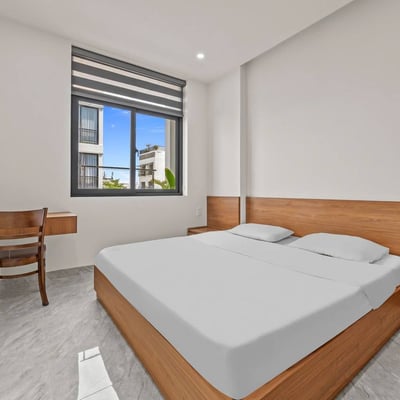 Rent a bright, furnished apartment near the beach, Ngu Hanh Son, Da Nang, Vietnam