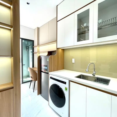Rent a brand new, furnished apartment near the beach, Ngu Hanh Son, Da Nang, Vietnam