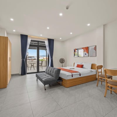 Geräumiges Penthouse-Studio zur Miete in der Nähe von Fluss und Meer, Da Nang, Vietnam
