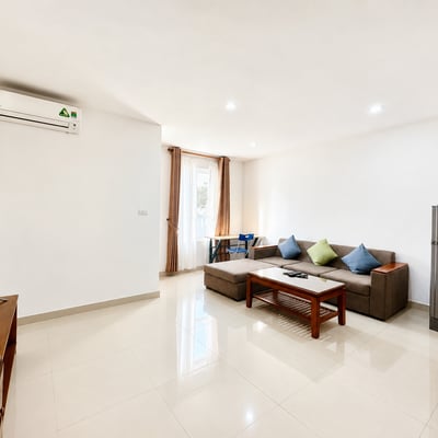 Cozy, furnished apartment for rent near the beach, Da Nang