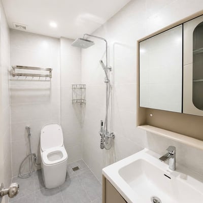 Nouvel appartement meublé à louer près de la plage, Da Nang, Vietnam