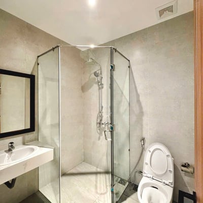 New Apartment with Pool for Rent by the River, Da Nang, Vietnam