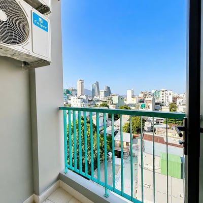 Location d'appartement meublé avec piscine sur le toit, Da Nang, Viêt Nam