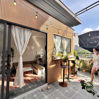 Bright, cozy penthouse for rent with garden balcony, Da Nang, Vietnam