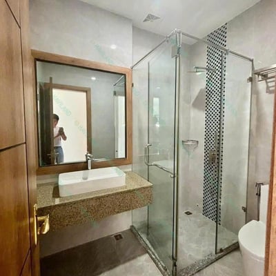 Appartement spacieux 100m² avec balcon à louer, Da Nang, Vietnam