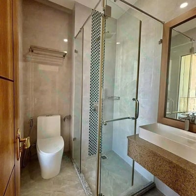 Appartement spacieux 100m² avec balcon à louer, Da Nang, Vietnam
