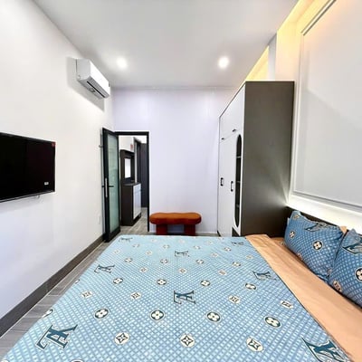 Modern Fully Furnished 1-Bedroom Apartment for Rent, Son Tra, Da Nang