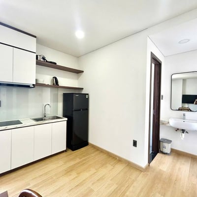 Furnished apartment for rent (near My Khe Beach), Da Nang, Vietnam