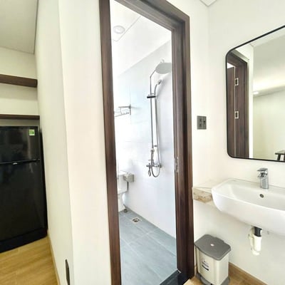 Furnished apartment for rent (near My Khe Beach), Da Nang, Vietnam