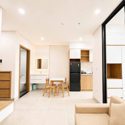 Modern, furnished apartment in a new building (near the beach), Da Nang, Vietnam