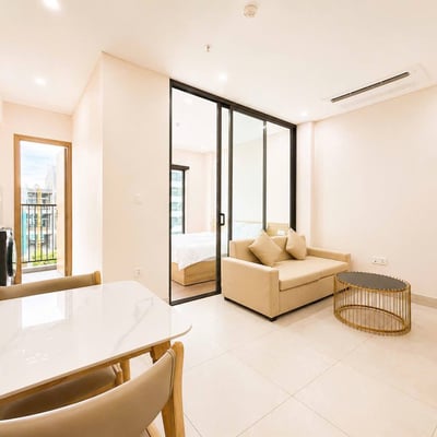 Modern, furnished apartment in a new building (near the beach), Da Nang, Vietnam
