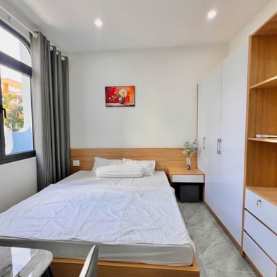 Bright studio apartment with balcony for rent near the beach, Da Nang, Vietnam