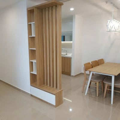 Mieten Sie eine gemütliche, möblierte 100 m² Wohnung im Blooming Tower, Da Nang