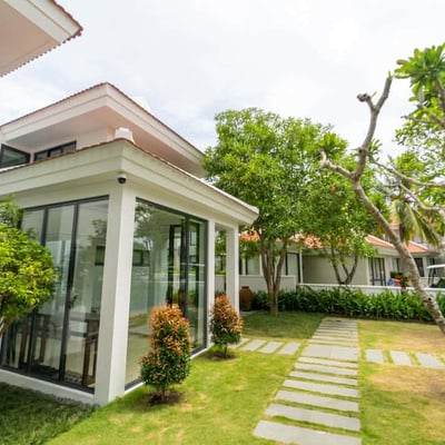 Location d'une villa luxueuse et meublée de 433 m² dans le quartier de Ngu Hanh Son, Da Nang