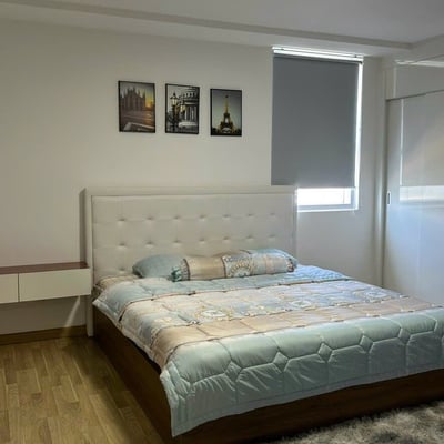 Alquiler de un apartamento confortable, 100 m², Blooming Tower, distrito de Hai Chau, Da Nang, Vietnam