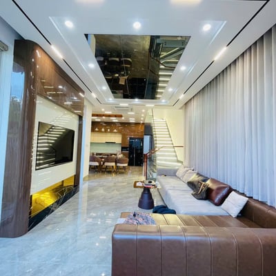 Alquiler de una casa de lujo y luminosa de 350 m² con un hermoso jardín en el distrito de Hai Chau, Da Nang, Vietnam