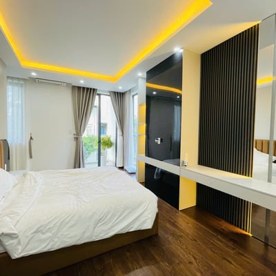 Alquiler de una casa de lujo y luminosa de 350 m² con un hermoso jardín en el distrito de Hai Chau, Da Nang, Vietnam