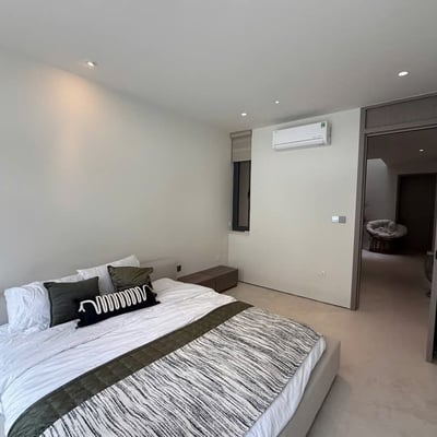 Alquiler de casa de élite y elegante con piscina y ascensor, Da Nang, Vietnam