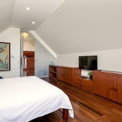 Alquiler de villa moderna, luminosa con piscina, 400 m², Da Nang, Vietnam