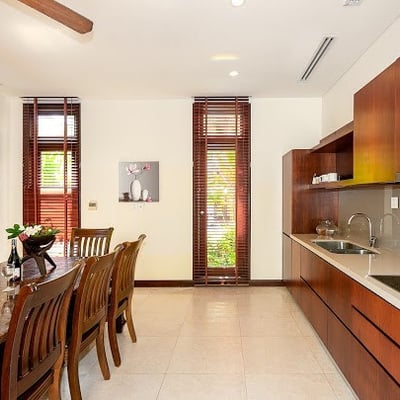 Alquiler de villa moderna, luminosa con piscina, 400 m², Da Nang, Vietnam