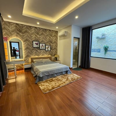 Location d'une maison moderne avec piscine proche de la mer, Da Nang, Vietnam