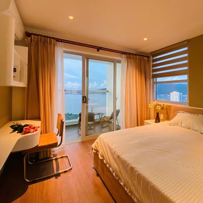 Alquiler de apartamento de lujo y amueblado con vistas a la playa, Blooming Tower, Hai Chau, Da Nang, Vietnam