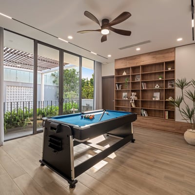 Rent a luxury, fully furnished villa with pool, Hai Chau, Da Nang, Vietnam