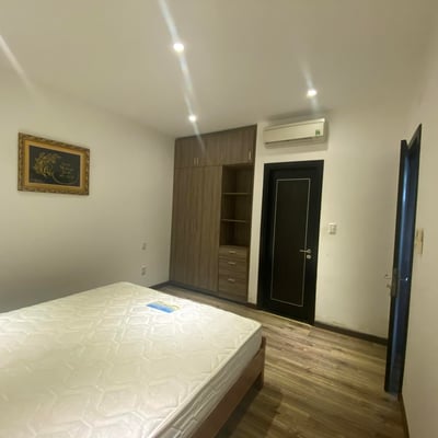 Alquiler de villa de lujo con piscina y jardín, 800 m², Ngu Hanh Son, Da Nang, Vietnam