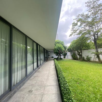 Rent a luxury villa with pool and garden, 800 m², Ngu Hanh Son, Da Nang, Vietnam