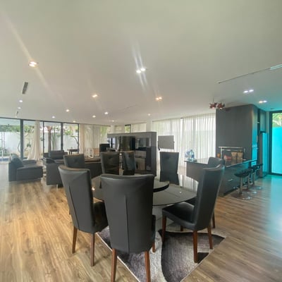 Alquiler de villa de lujo con piscina y jardín, 800 m², Ngu Hanh Son, Da Nang, Vietnam