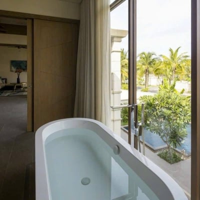 Rent of a luxury, modern villa, Ngu Hanh Son, Da Nang, Vietnam