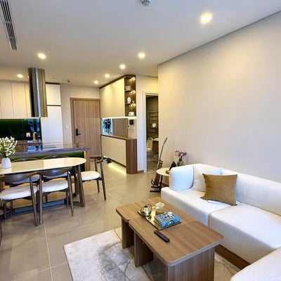 Modern Apartment 68m² for Rent Near the River, Hai Chau District, Da Nang, Vietnam