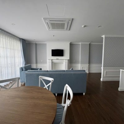 Vermietung einer luxuriösen Wohnung (145 m²) in Hai Chau, Da Nang, Vietnam