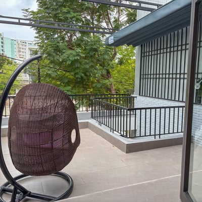 Langfristige Vermietung eines geräumigen neuen Hauses mit Blick auf den Park in Da Nang, Vietnam
