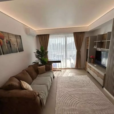 Alquiler a largo plazo de un apartamento de 2 habitaciones, 55 m², Bucarest, Rumanía